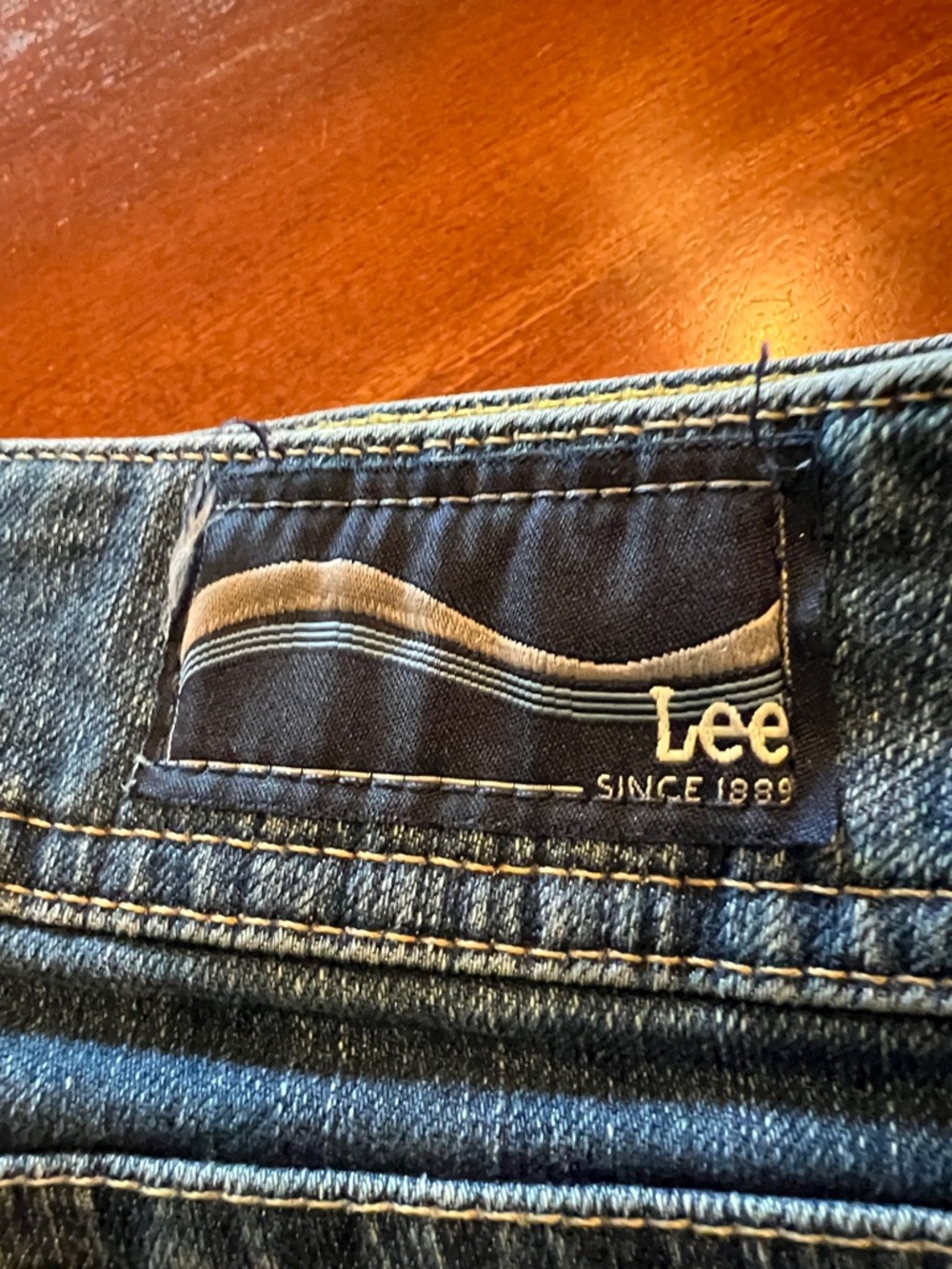 Lee Women's Medium Blue Wide-Leg Jeans - Picture 6 of 8